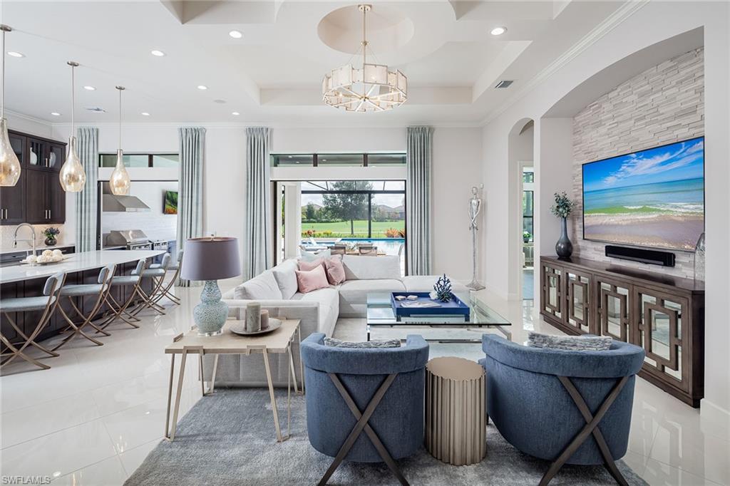 ESPLANADE - Residential