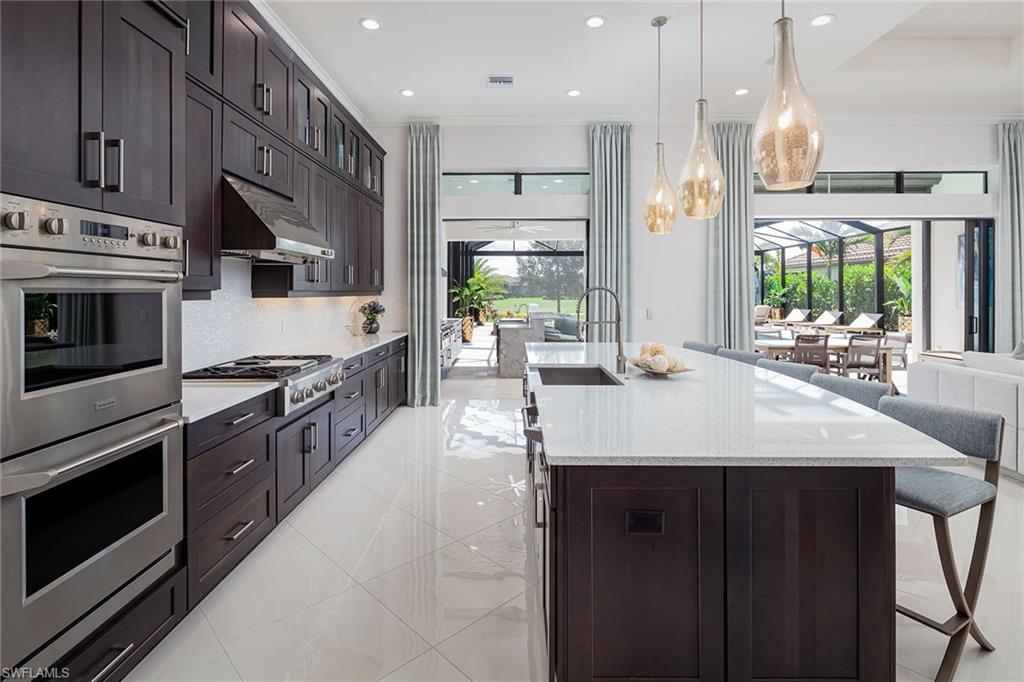 ESPLANADE - Residential