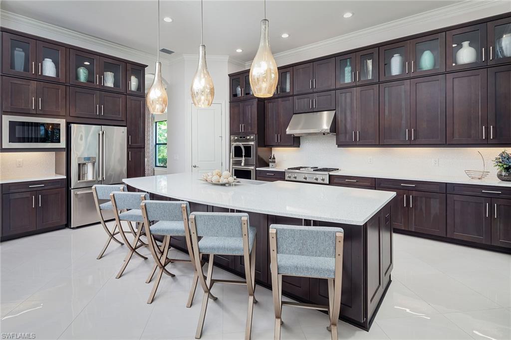 ESPLANADE - Residential