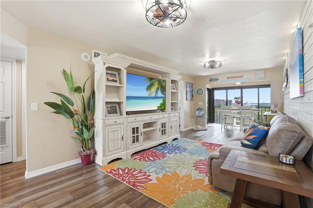 ESTERO COVE CONDO - Residential