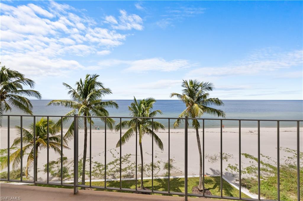 2011 Gulf Shore BLVD N 44