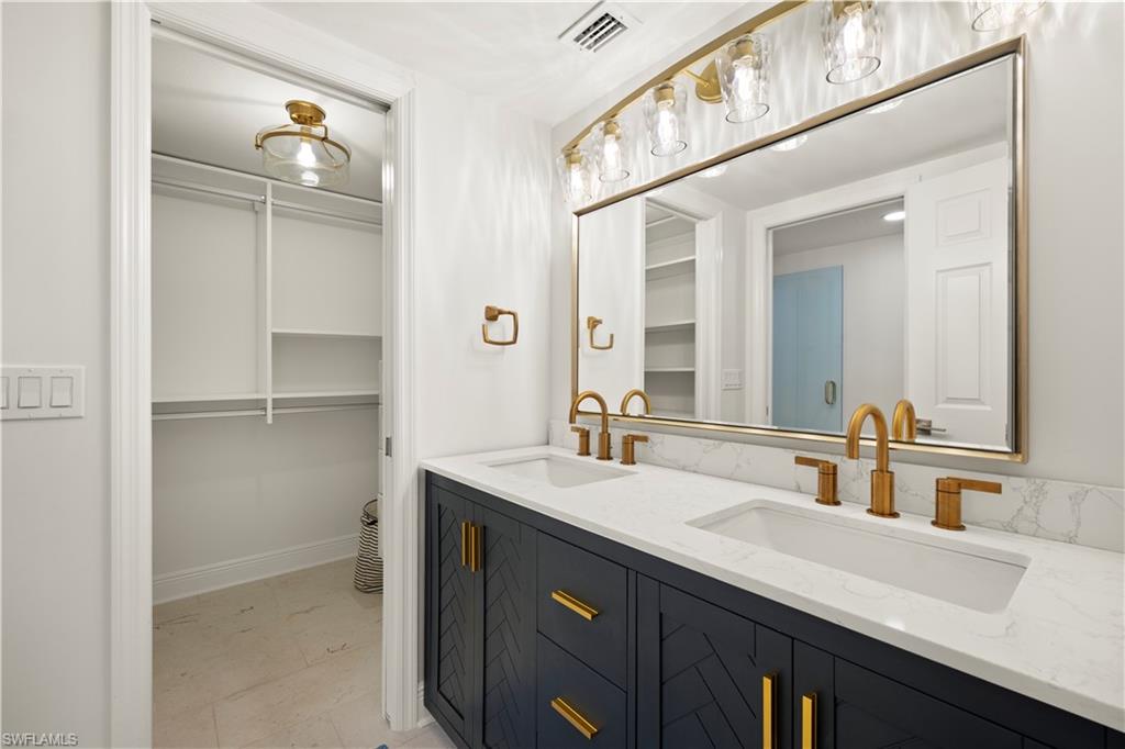 MCCORMICKS CASA DEL RIO - Residential