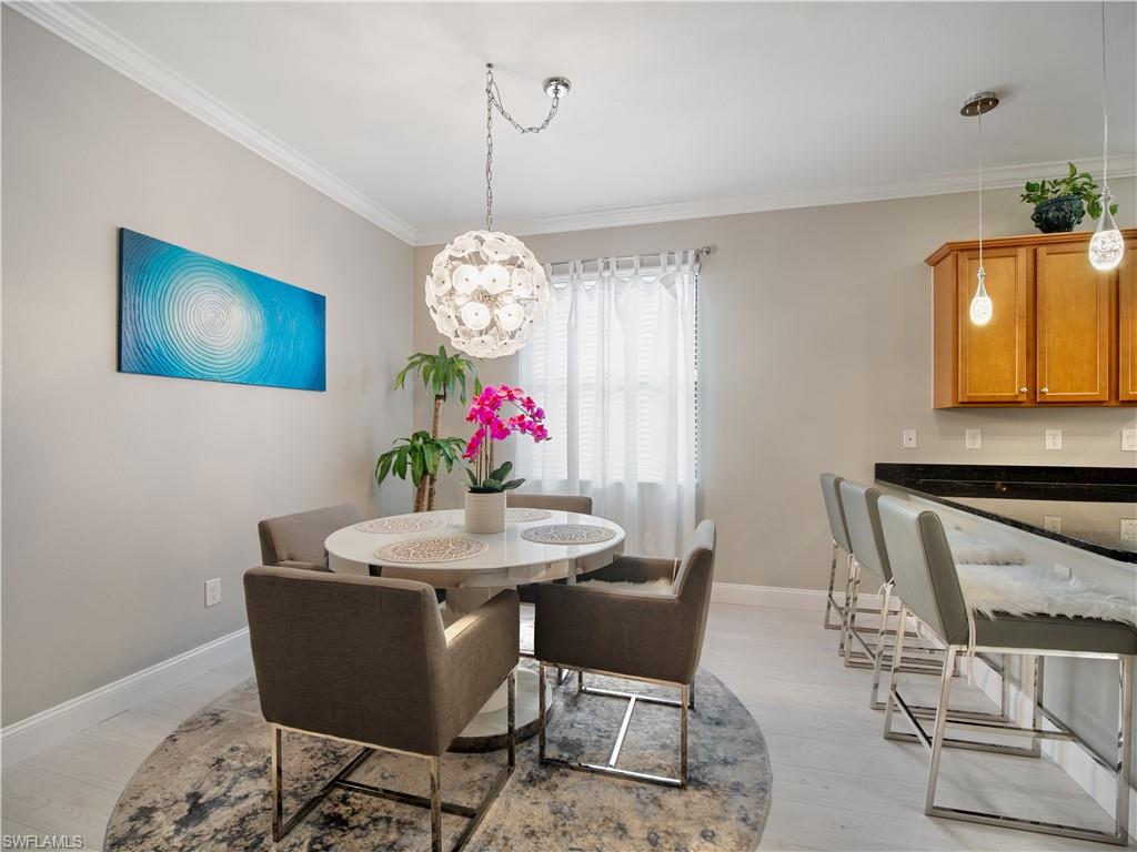 PROMENADE WEST - Residential