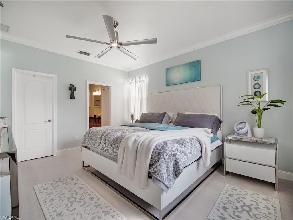 PROMENADE WEST - Residential