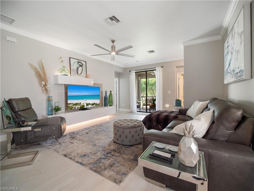 PROMENADE WEST - Residential