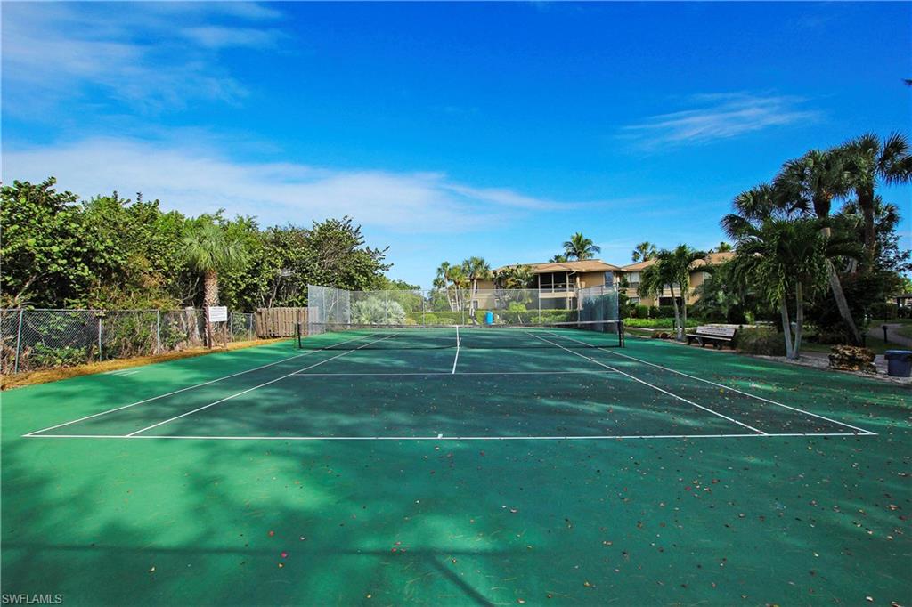 BLIND PASS CONDO - Residential