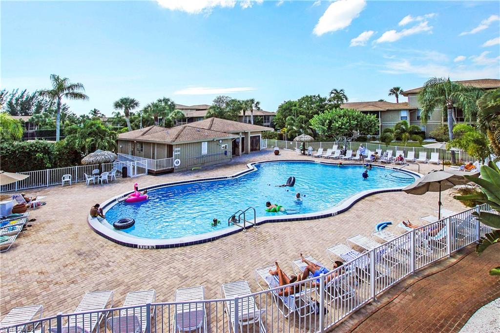 BLIND PASS CONDO - Residential