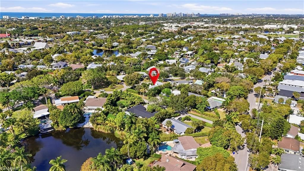 Photo of 1260 Forest AVE, NAPLES, FL 34102 (MLS # 226005059)