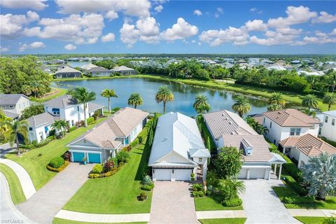 A home in NAPLES