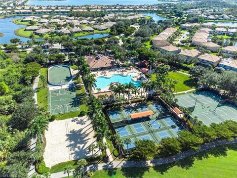 A home in ESTERO