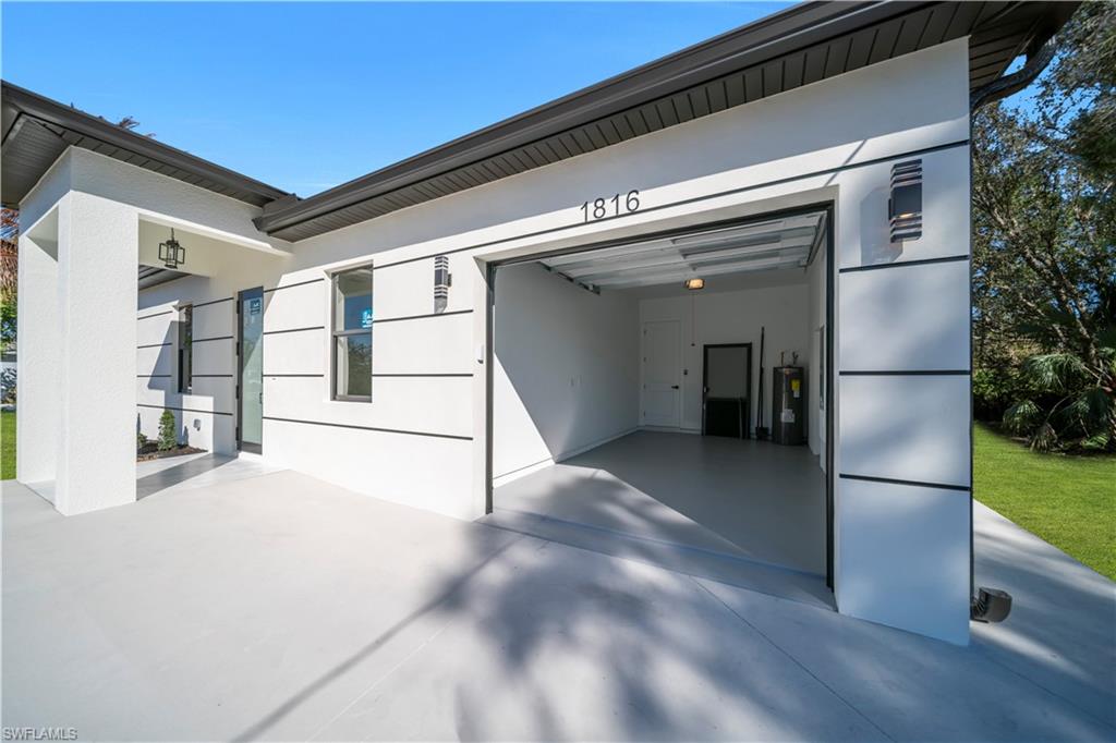 LEHIGH ACRES - Residential