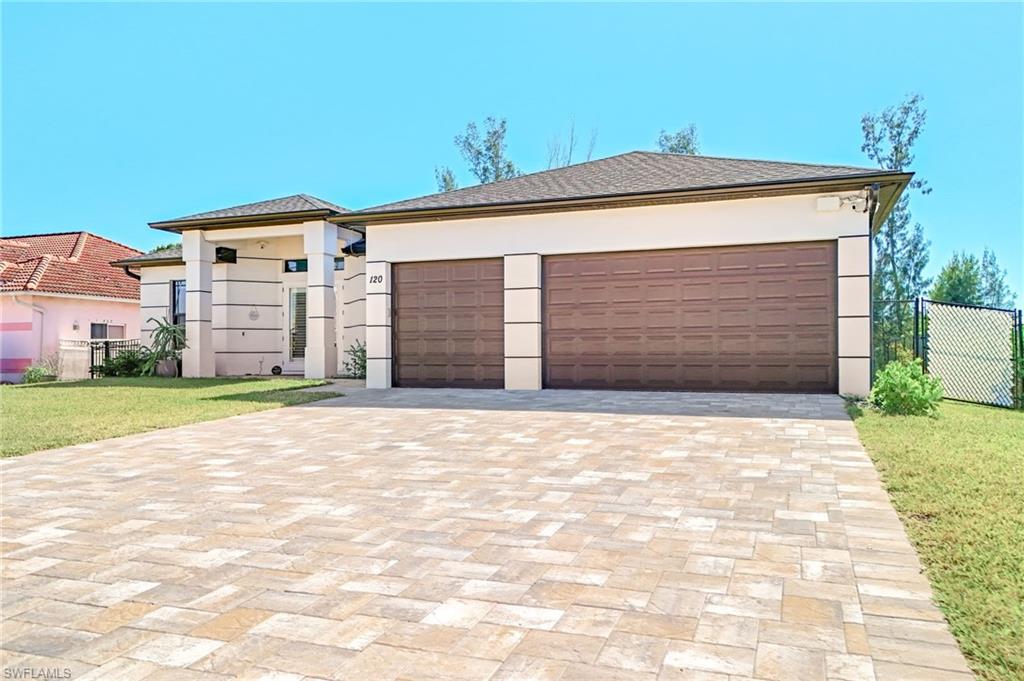 CAPE CORAL - Residential