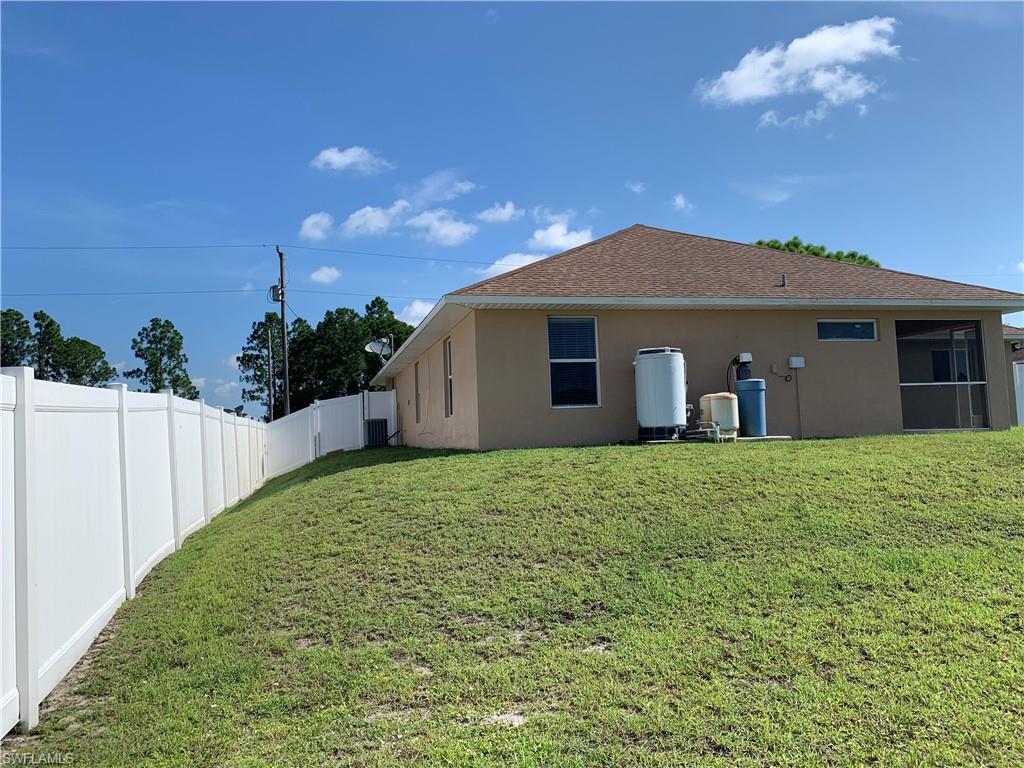 LEHIGH ACRES - Residential