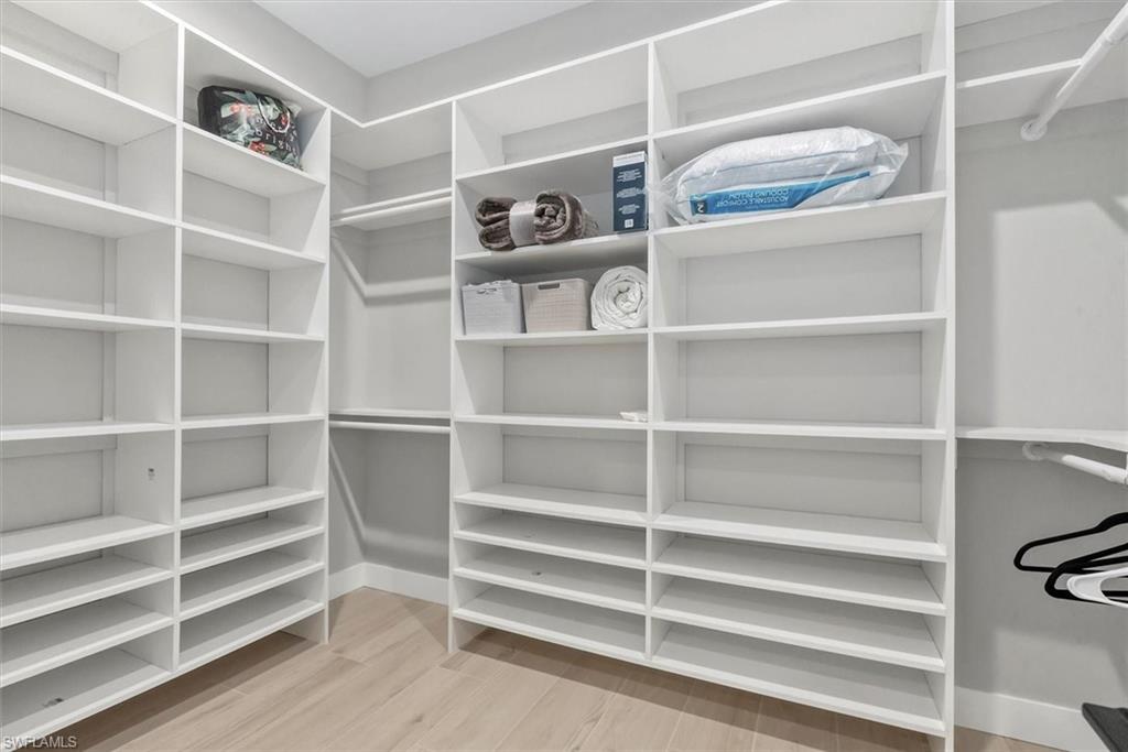 SOUTH GULF COVE - Residential