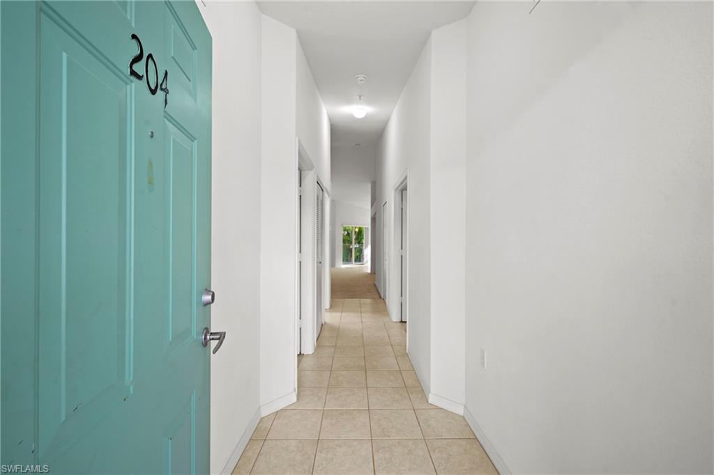 WORLD TENNIS CENTER - Residential Lease