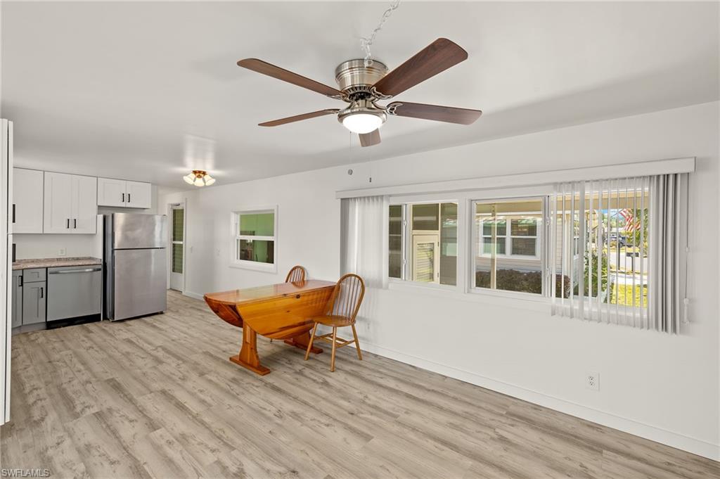 THUNDERBIRD MOBILE HOMES - Residential