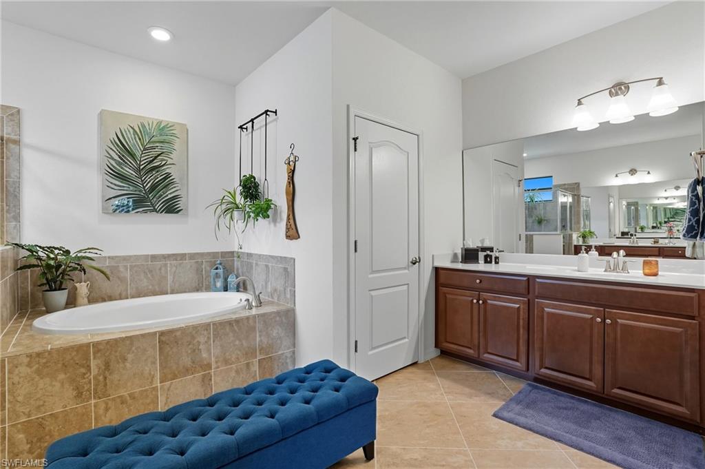 PORTICO - Residential