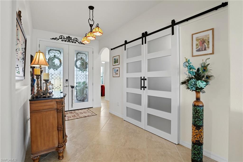 PORTICO - Residential