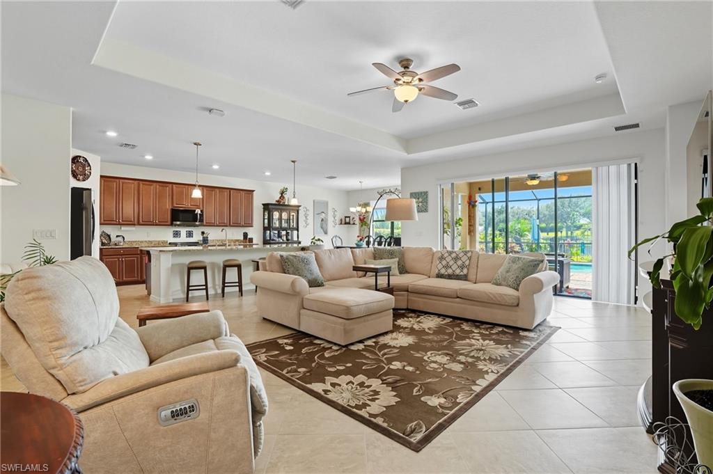 PORTICO - Residential