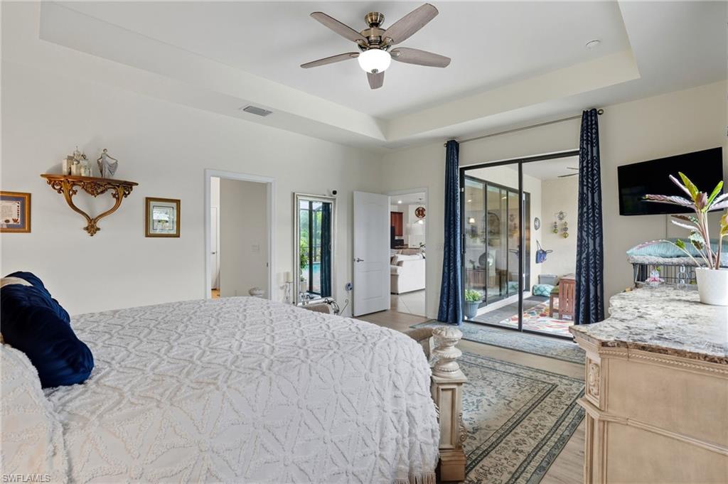 PORTICO - Residential