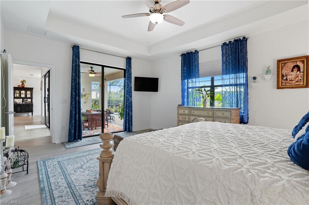 PORTICO - Residential