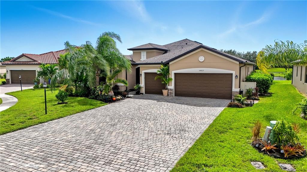 PORTICO - Residential