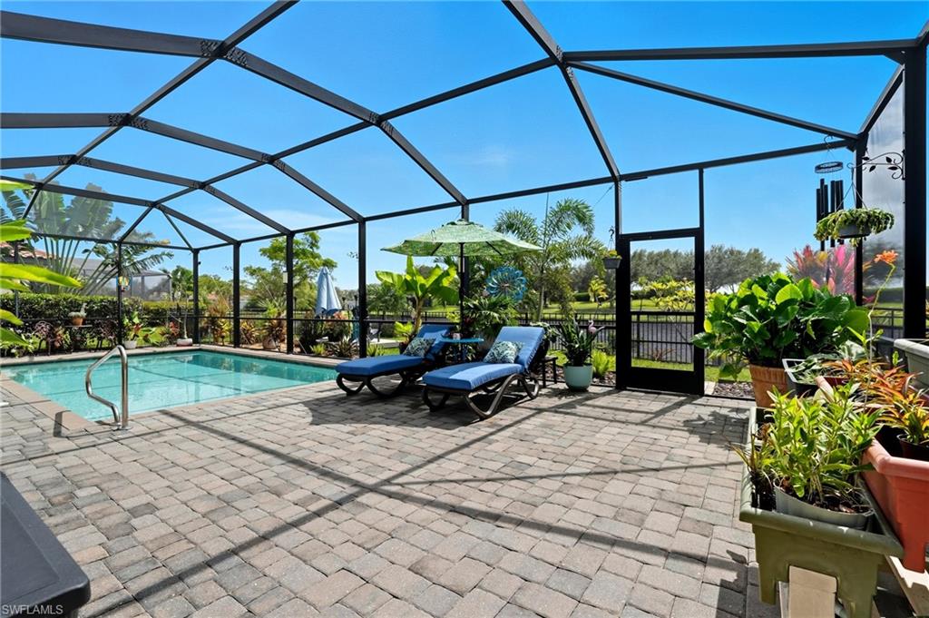 PORTICO - Residential