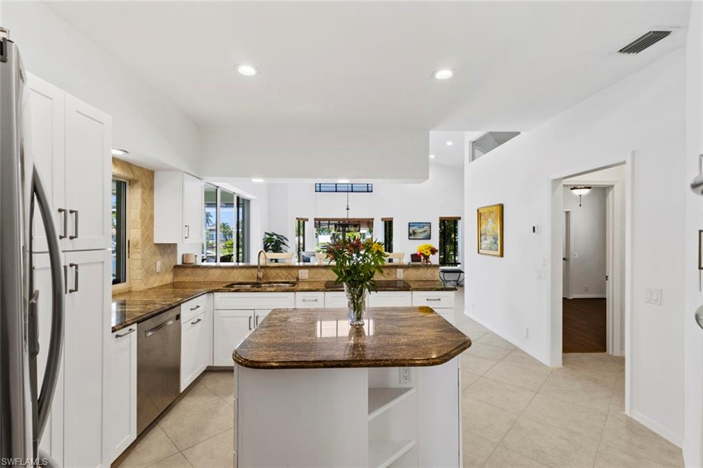 MARCO ISLAND - Residential