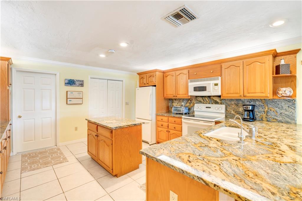 WHISKEY CREEK - Residential