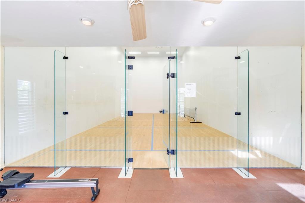 WHISKEY CREEK - Residential