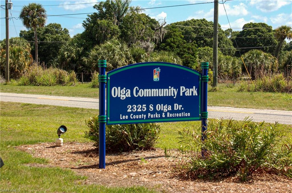 FORT MYERS SHORES - Residential