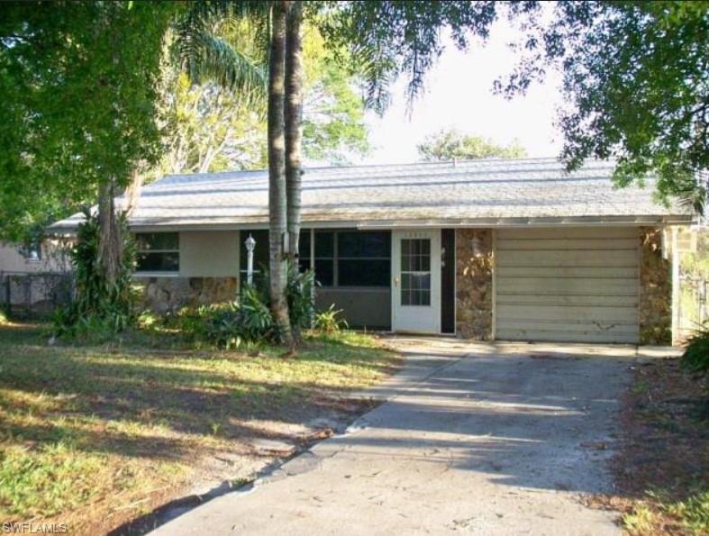 FORT MYERS SHORES - Residential