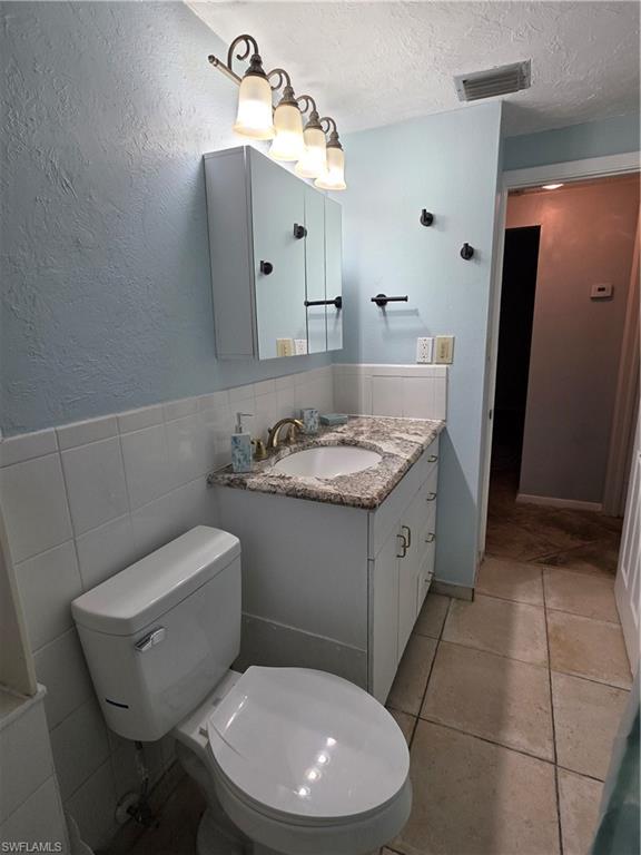 FORT MYERS SHORES - Residential