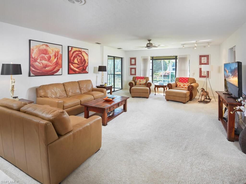 Photo of 415 10th AVE S #7, NAPLES, FL 34102 (MLS # 225077126)