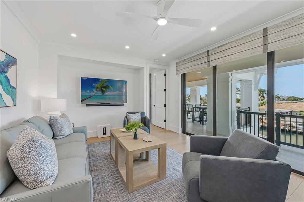 MARCO ISLAND - Residential