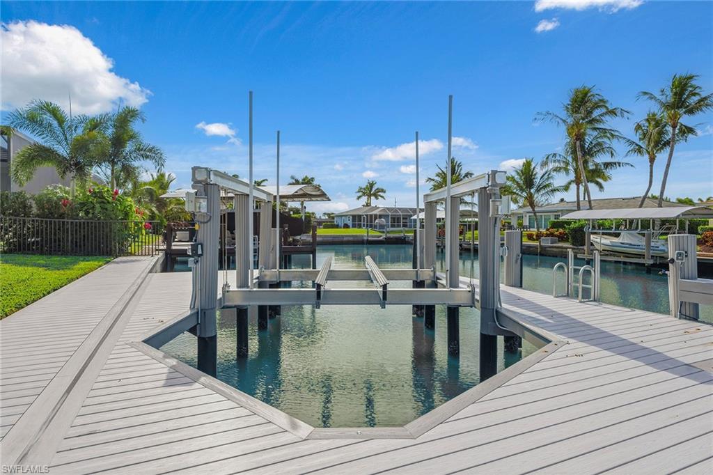 MARCO ISLAND - Residential