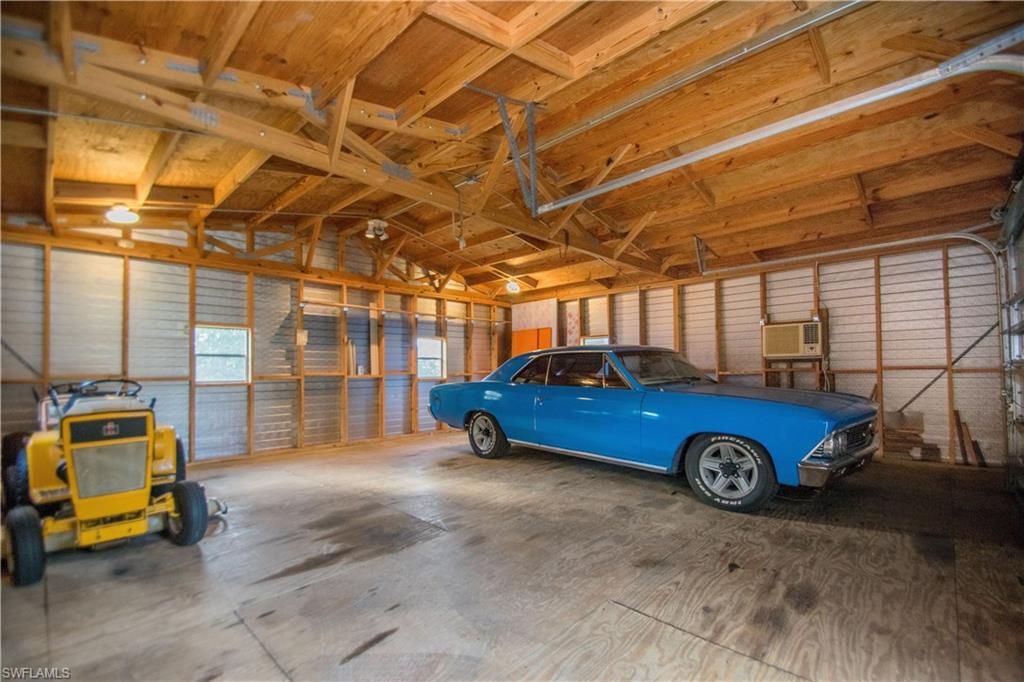 FORT MYERS SHORES - Residential