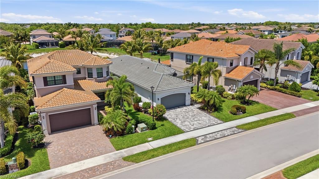 STONECREEK - Residential