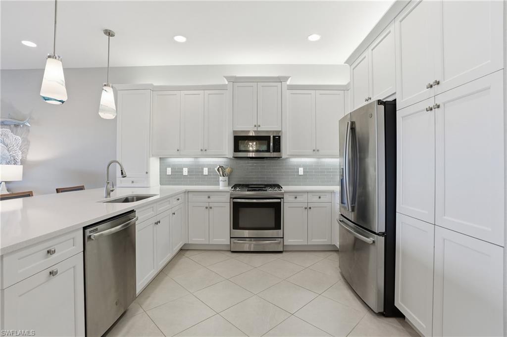 STONECREEK - Residential