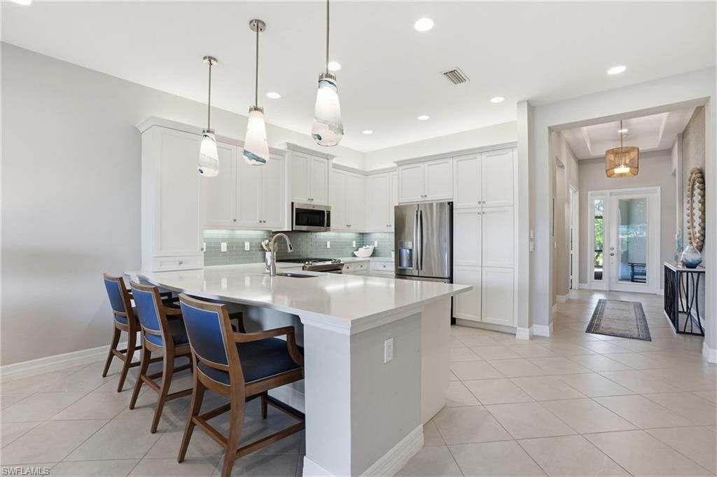 Photo of 4475 Crimson AVE, NAPLES, FL 34119 (MLS # 226015551)