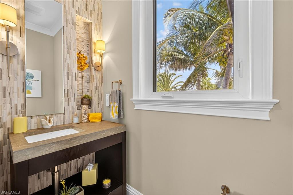 SOUTH CAPERS - Residential