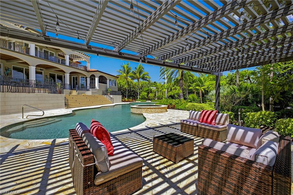 SOUTH CAPERS - Residential