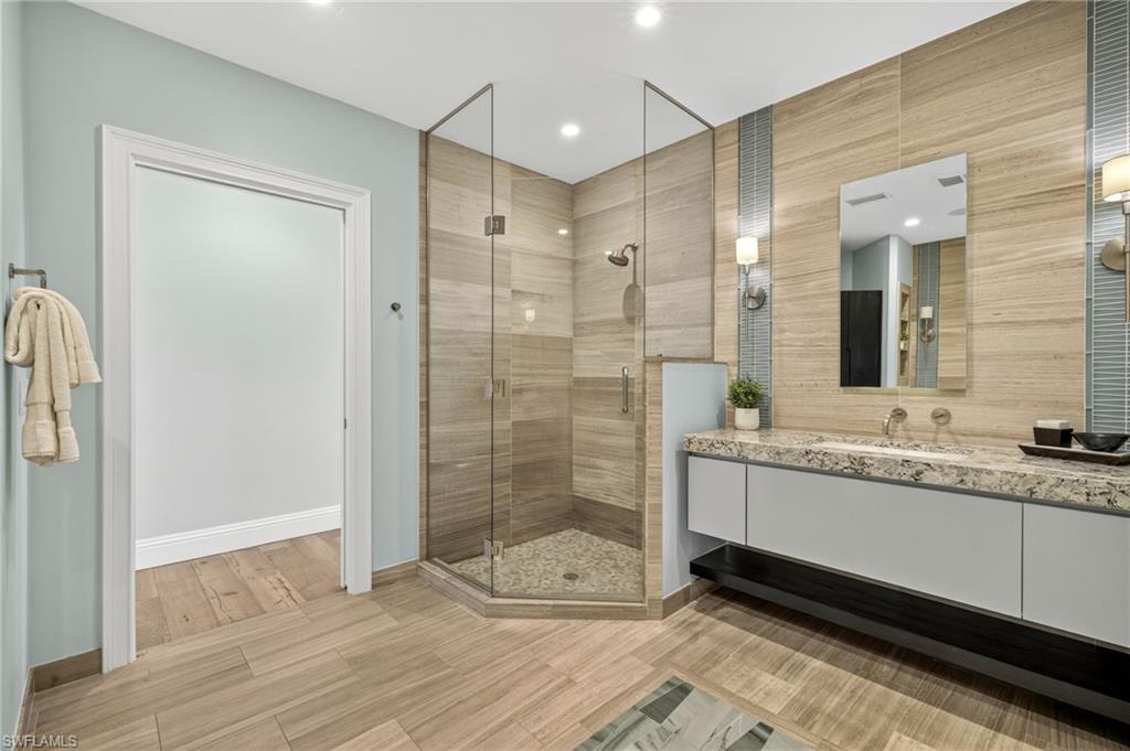 SOUTH CAPERS - Residential