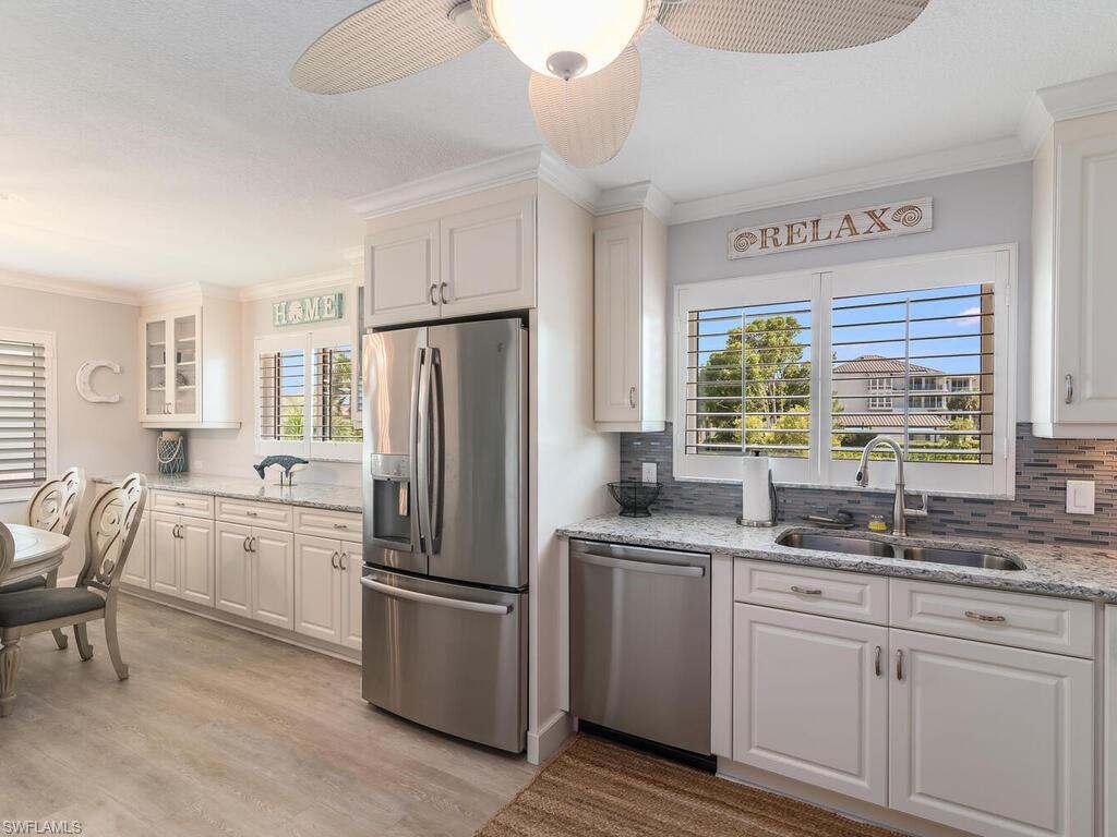 SWAN LAKE CLUB - Residential Lease