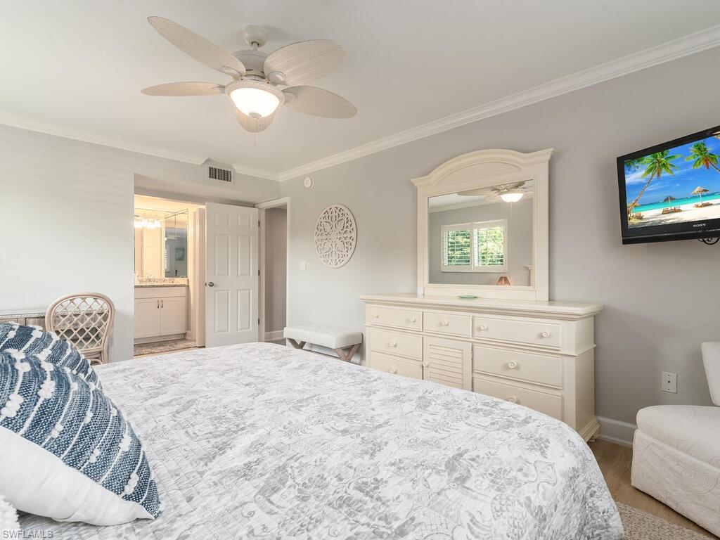 SWAN LAKE CLUB - Residential Lease