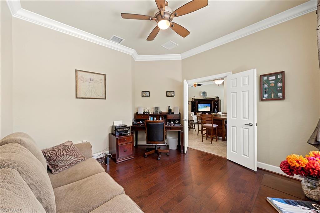 EMORY OAKS - Residential