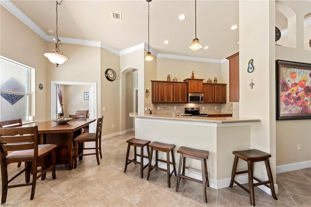 EMORY OAKS - Residential