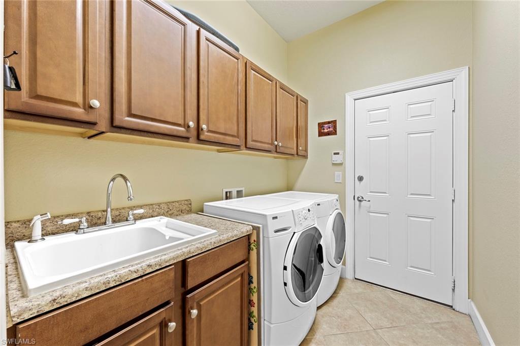 EMORY OAKS - Residential