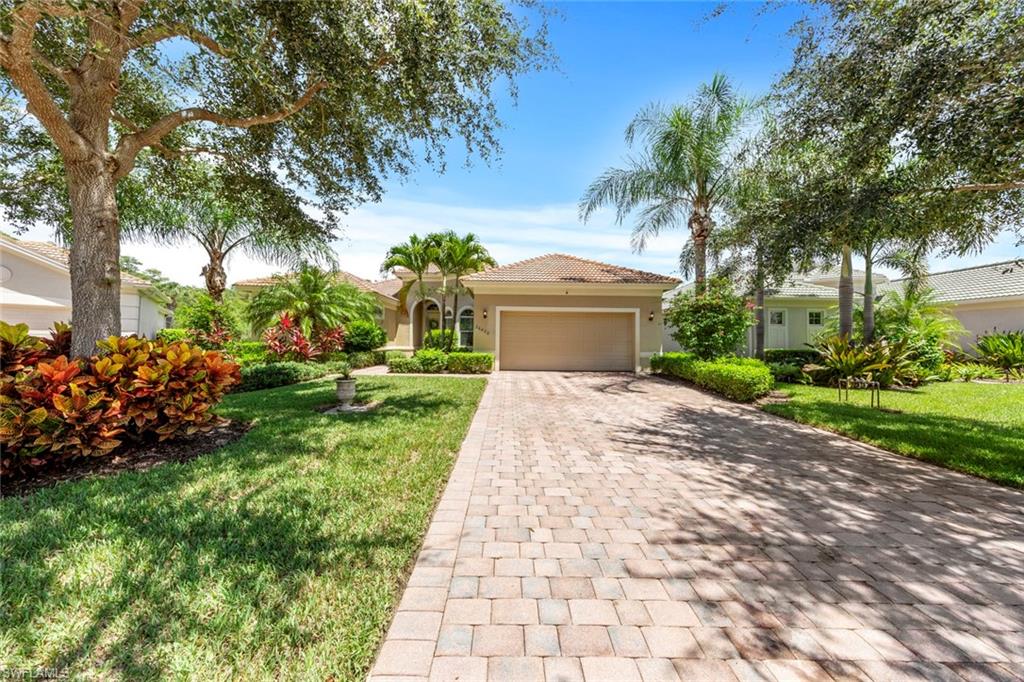 EMORY OAKS - Residential