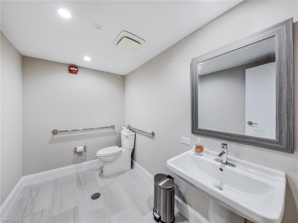 VANDERBILT BAY - Residential